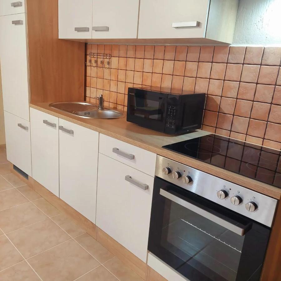 Apartman Thea Gomirje Esterno foto